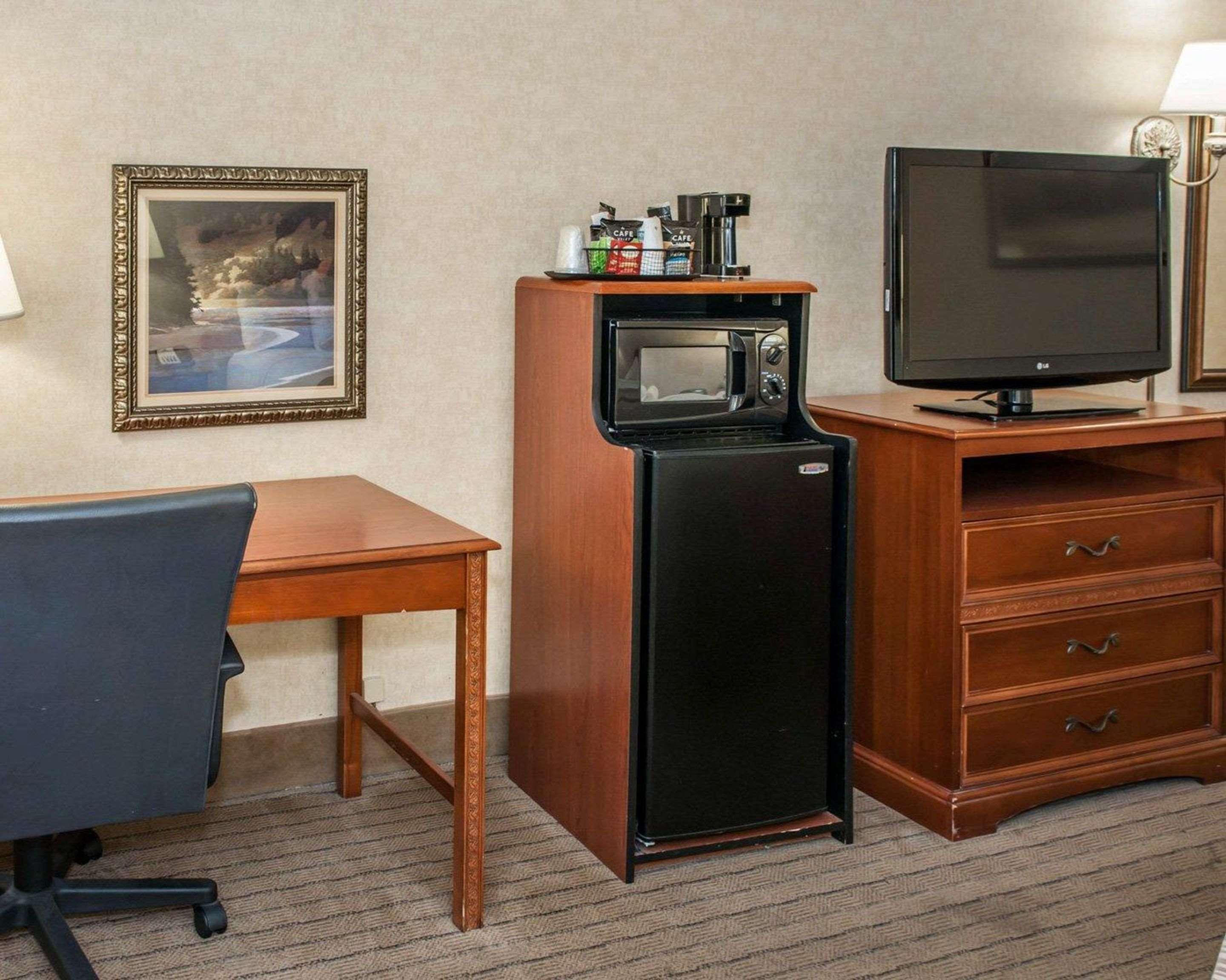 Quality Inn Castleton Kültér fotó