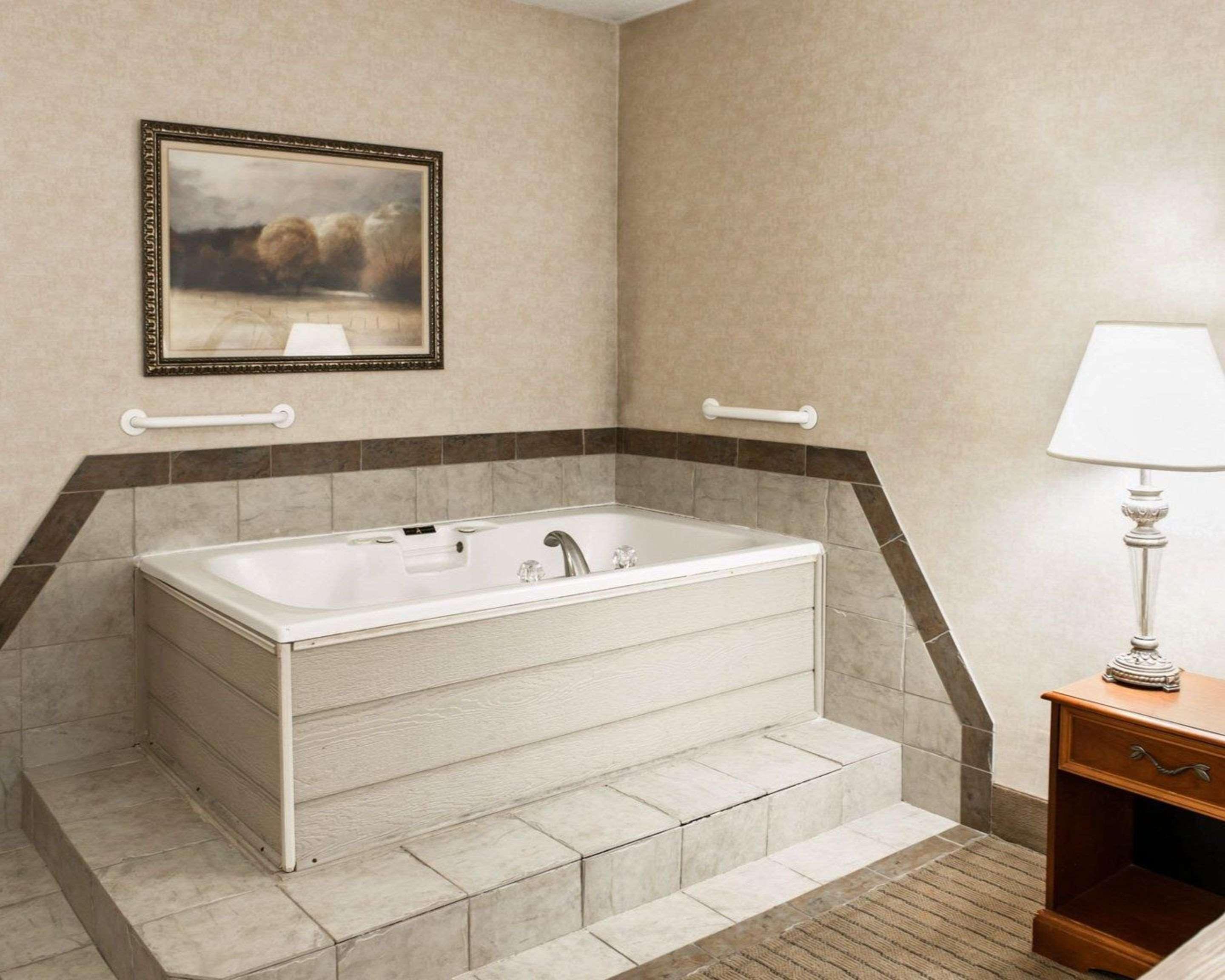 Quality Inn Castleton Kültér fotó