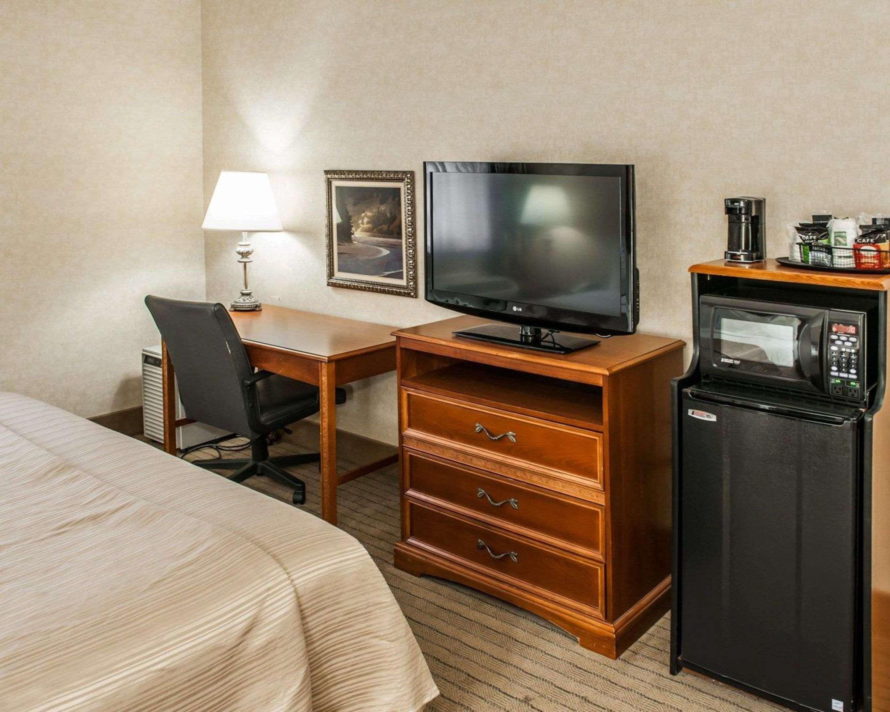 Quality Inn Castleton Kültér fotó