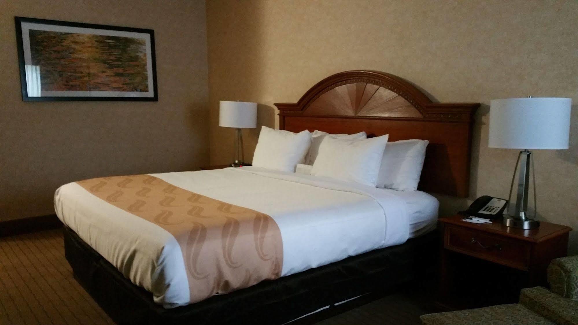 Quality Inn Castleton Kültér fotó